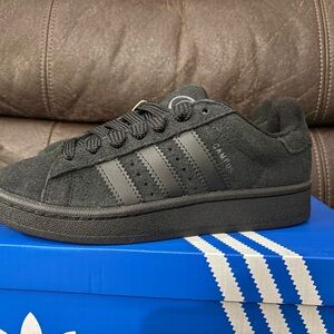 Adidas triple black campus 00s Sneakers brand new in box 5 youth 6 women’s